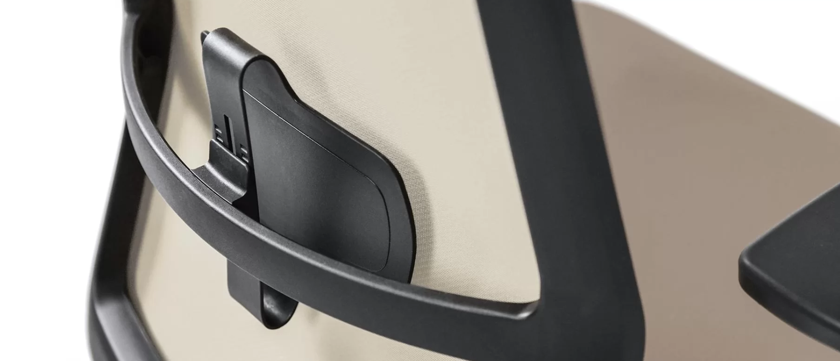 SURF. Frame colour - Black. Star colour - Black. Seat colour - Pink. Backrest colour - Graphite grey. 